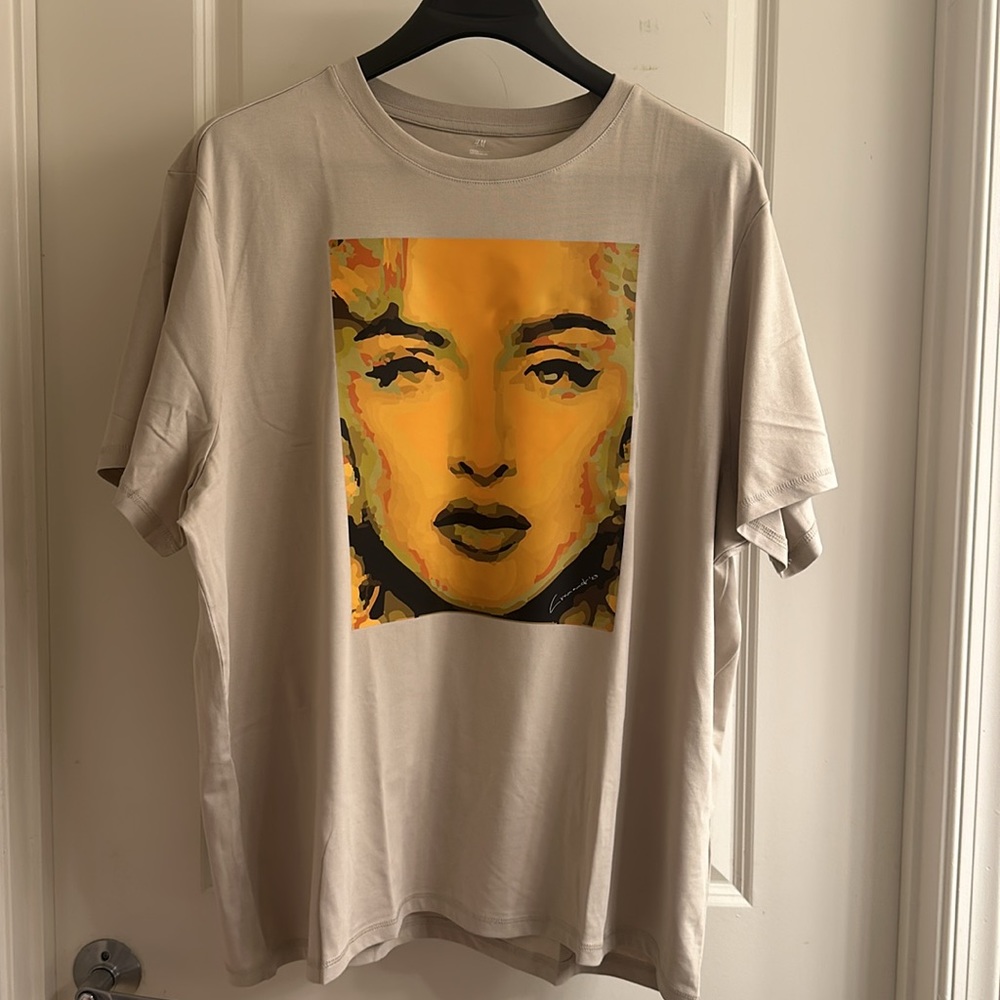 “M” beige short sleeve t-shirt, size:3XL, with DTF PRINTED